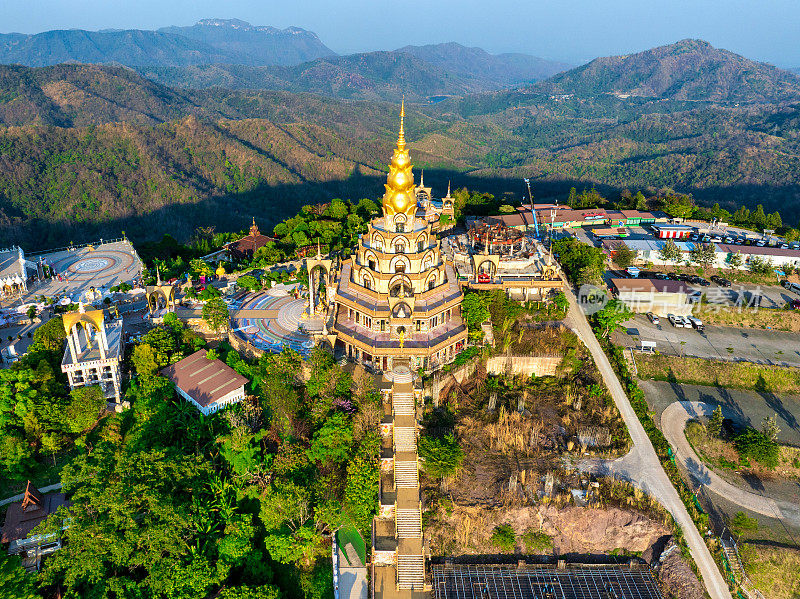 Wat Phra That Pha Son Kaew，泰国碧差汶省Khao Kho区